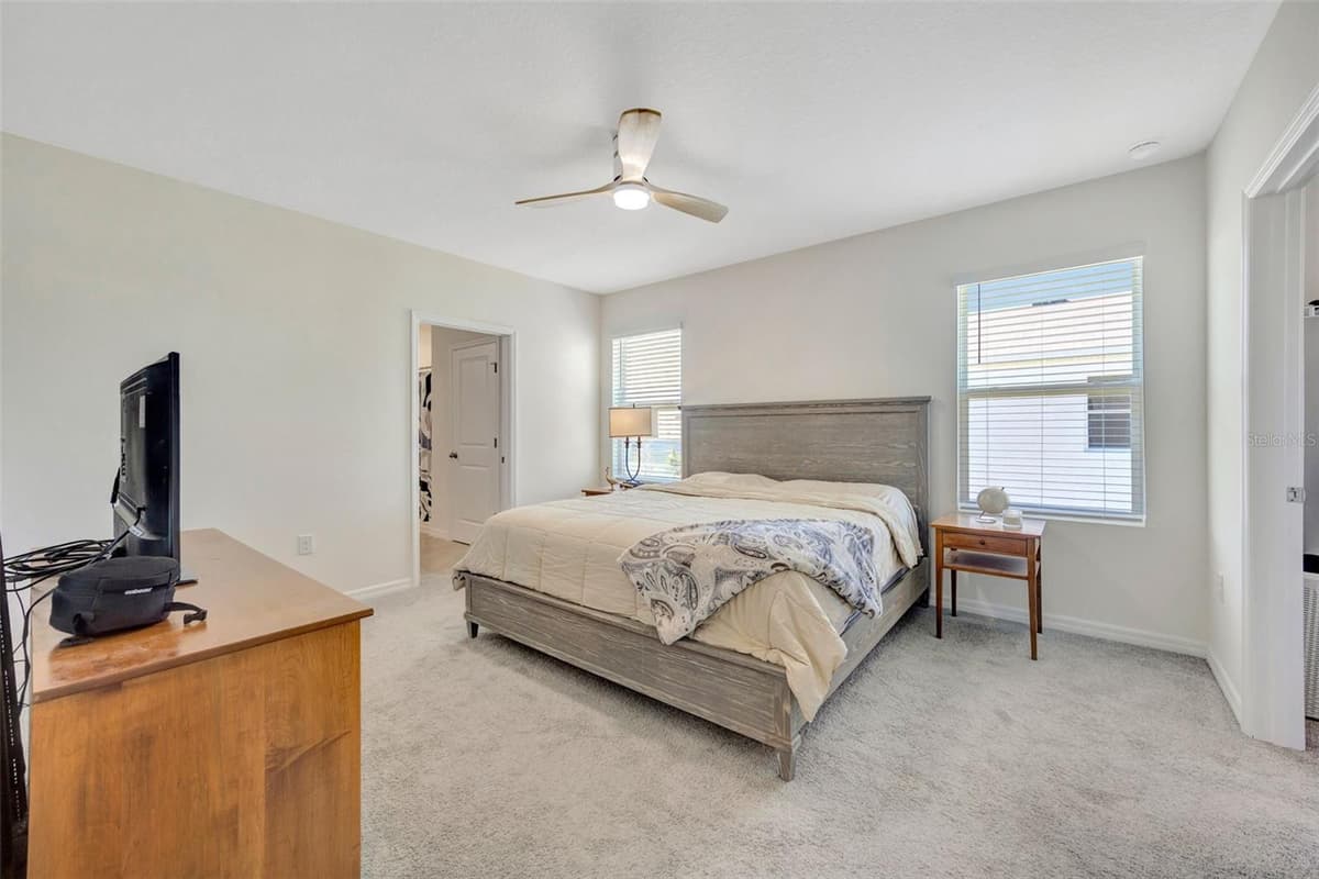 5758 HOLLINGWORTH TRAIL — photo 16 of 33