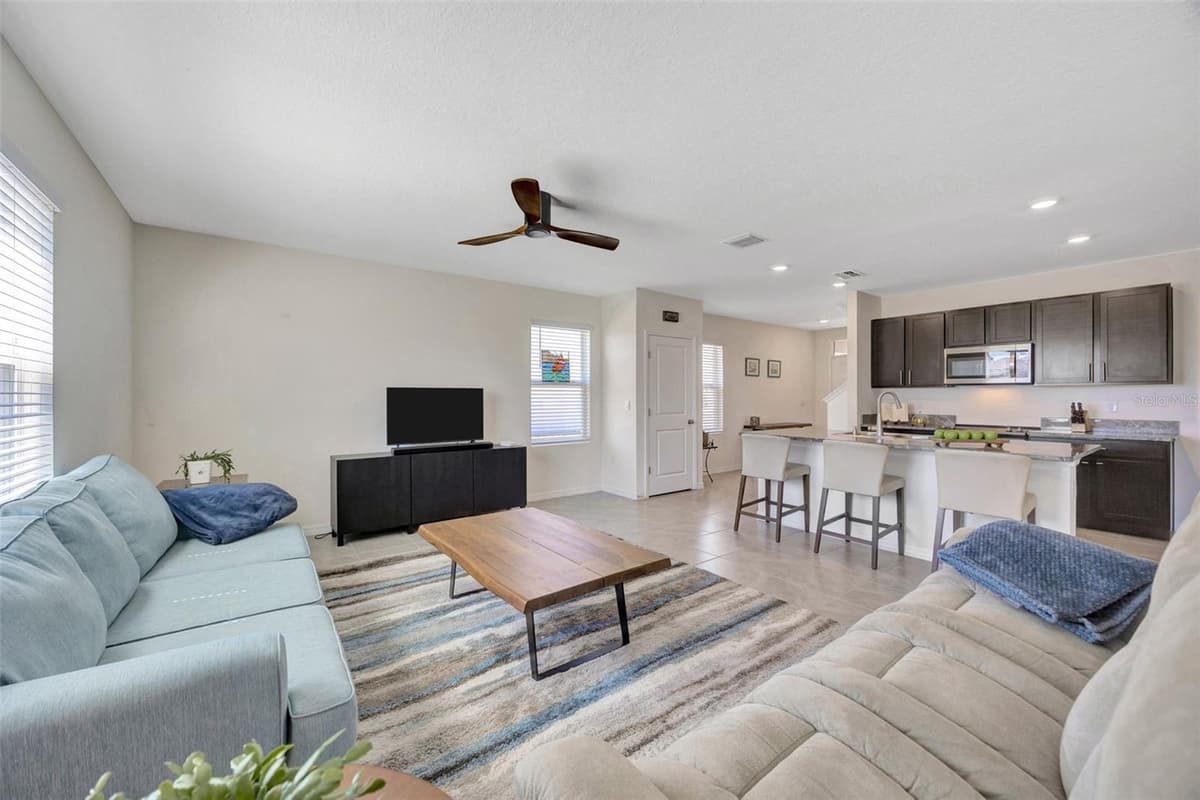 5758 HOLLINGWORTH TRAIL — photo 7 of 33
