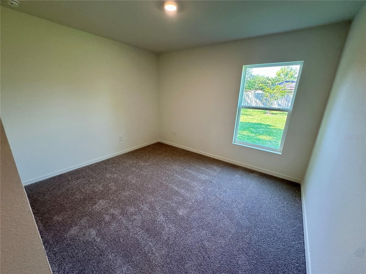12 ROYAL LEAF LANE — photo 8 of 19