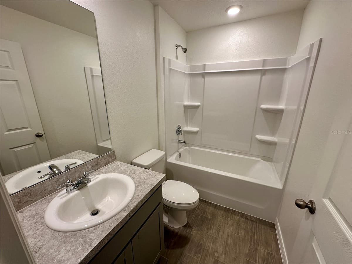 12 ROYAL LEAF LANE — photo 10 of 19
