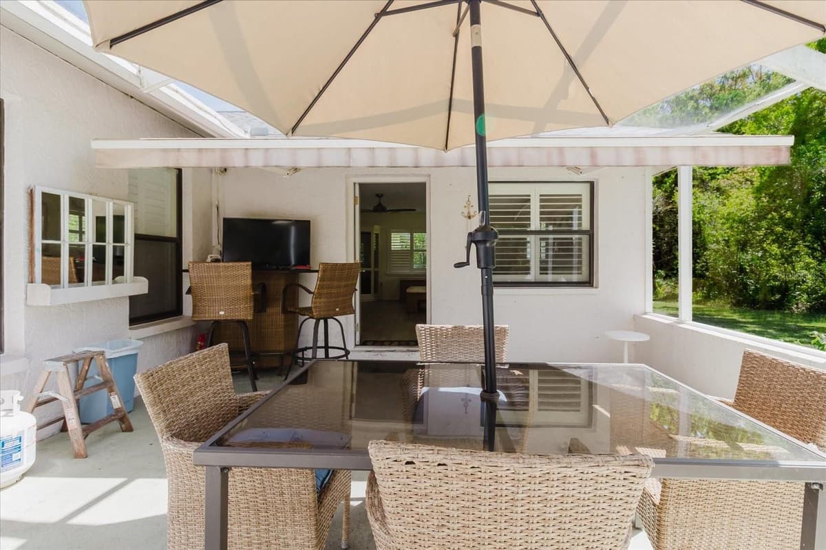 11521 ROSE TREE DRIVE — photo 14 of 37