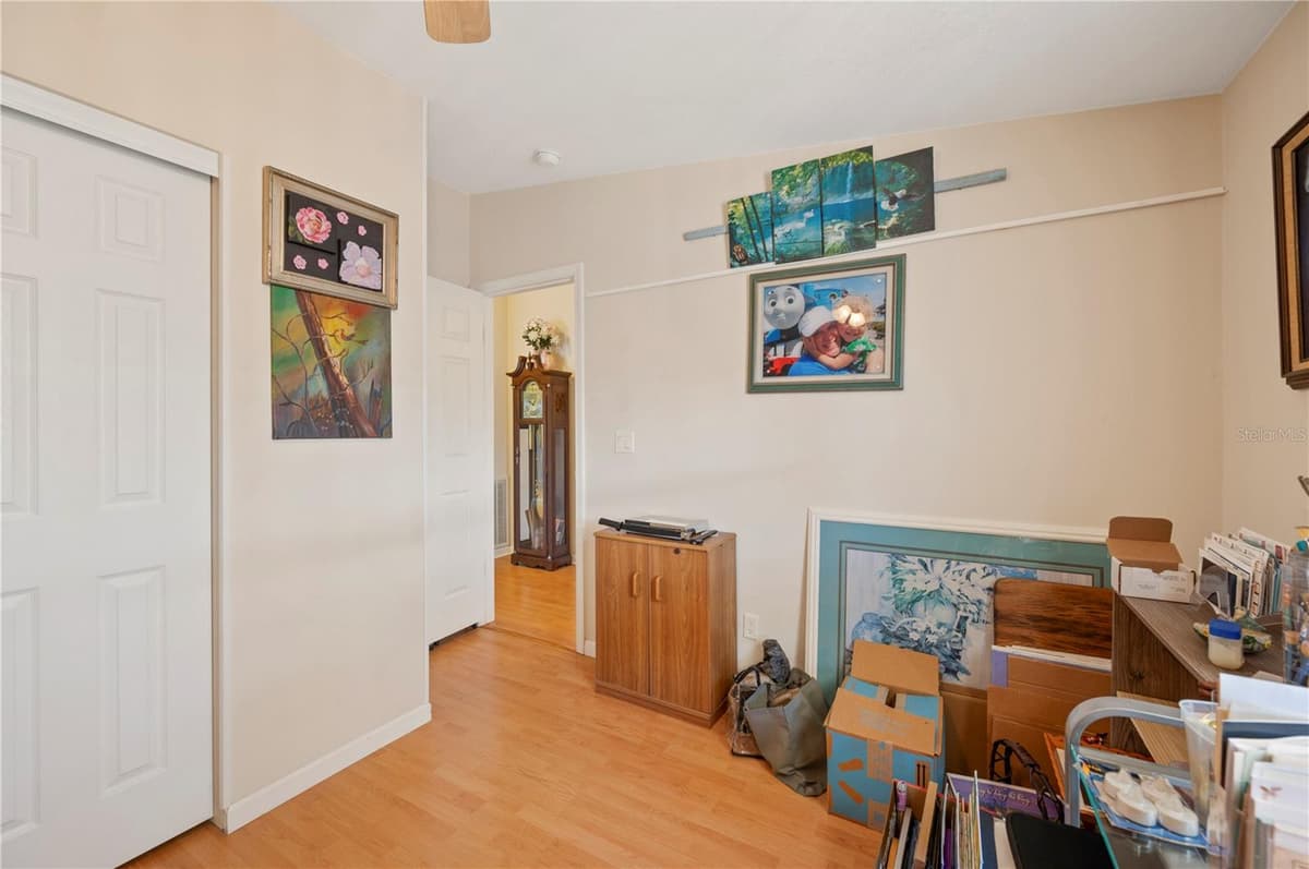 38 QUEEN OF WATERS STREET — photo 20 of 44