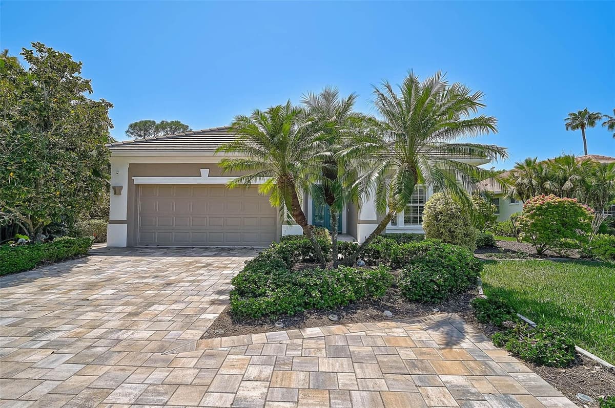 13 BAYHEAD LANE — photo 45 of 62