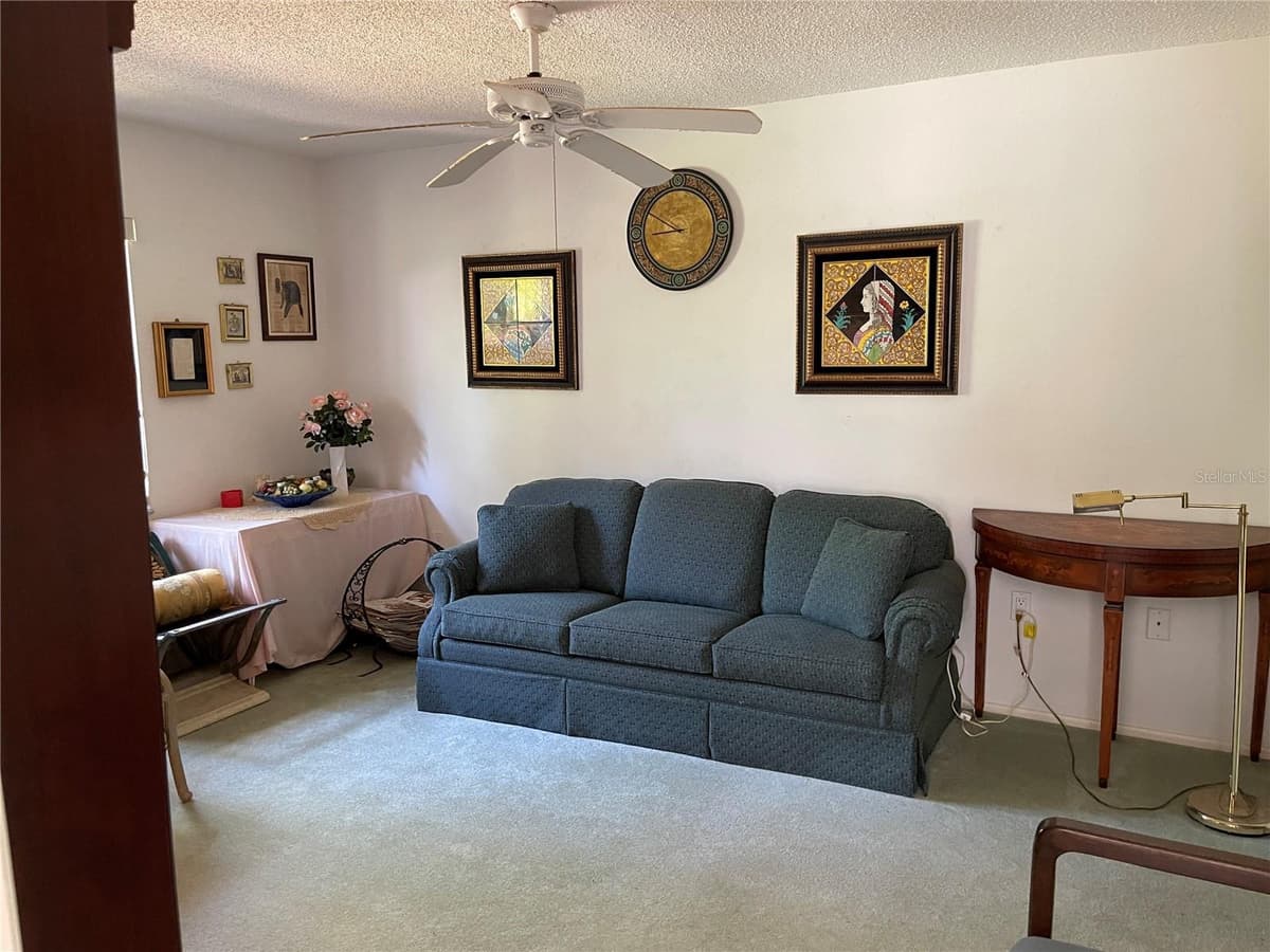 4944 VILLAGE GARDENS DRIVE — photo 16 of 53