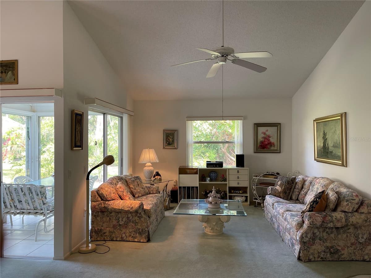 4944 VILLAGE GARDENS DRIVE — photo 20 of 53