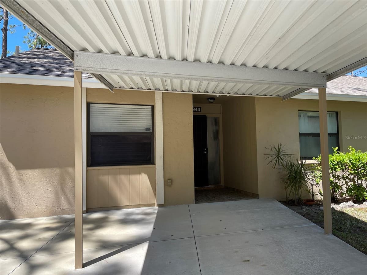 4944 VILLAGE GARDENS DRIVE — photo 2 of 53