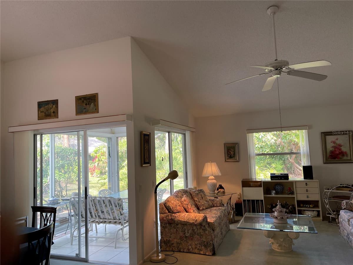 4944 VILLAGE GARDENS DRIVE — photo 21 of 53