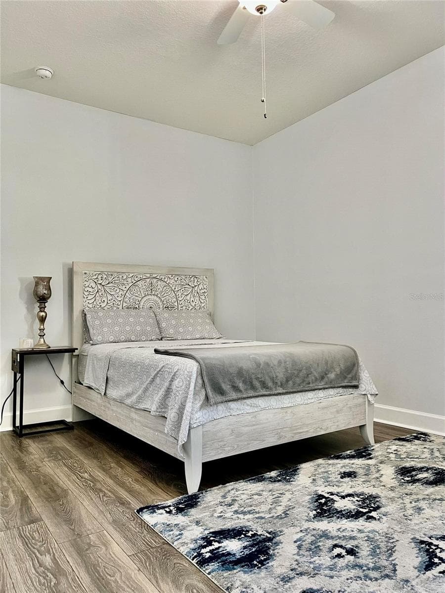 2301 AVELLINO AVENUE — photo 19 of 28