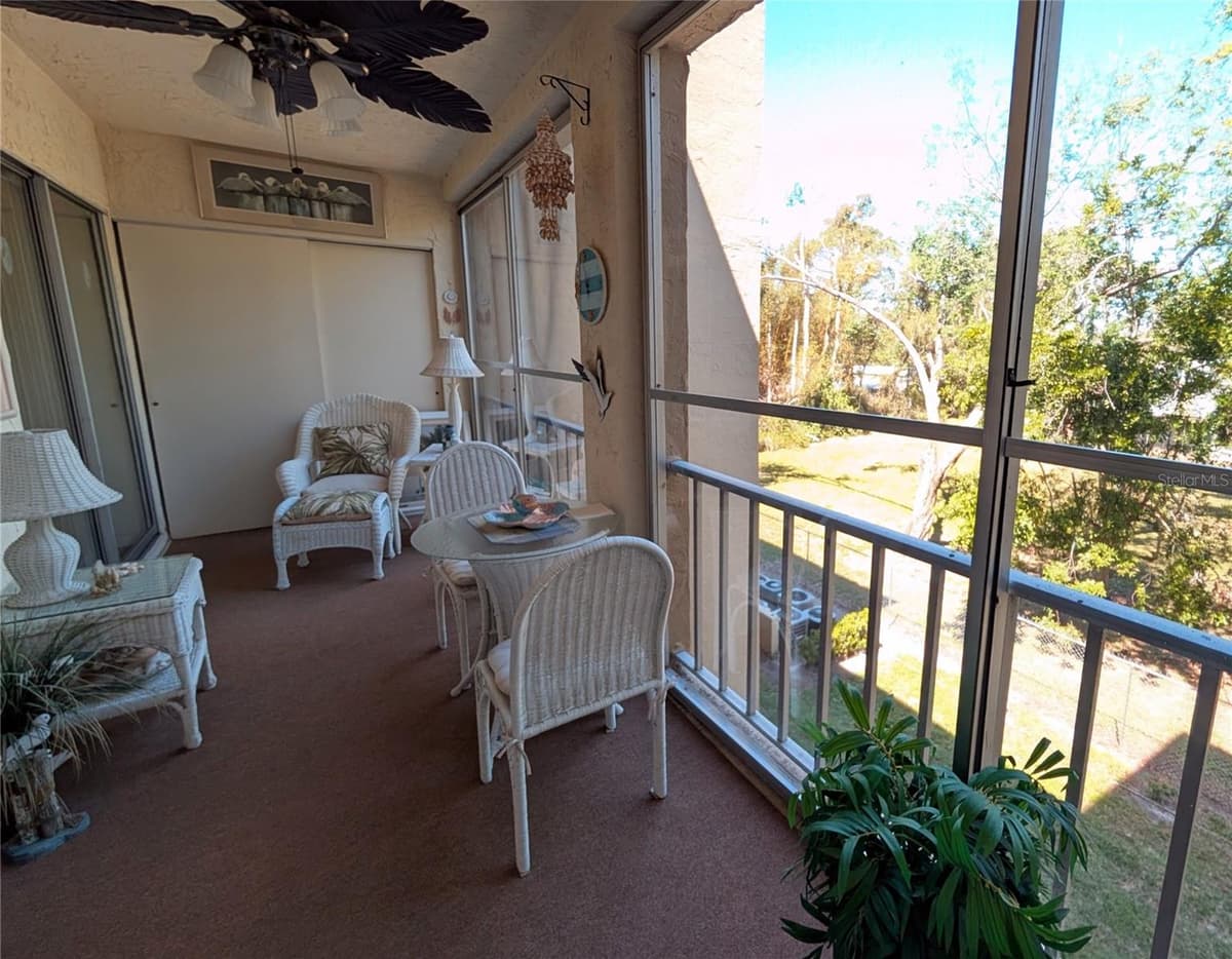3660 LAKE BAYSHORE DRIVE — photo 18 of 42