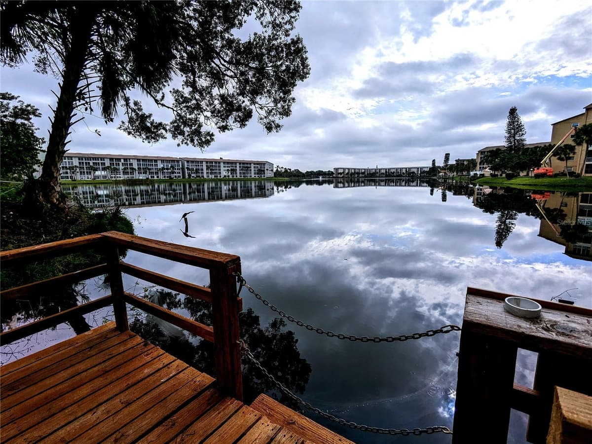 3660 LAKE BAYSHORE DRIVE — photo 30 of 42