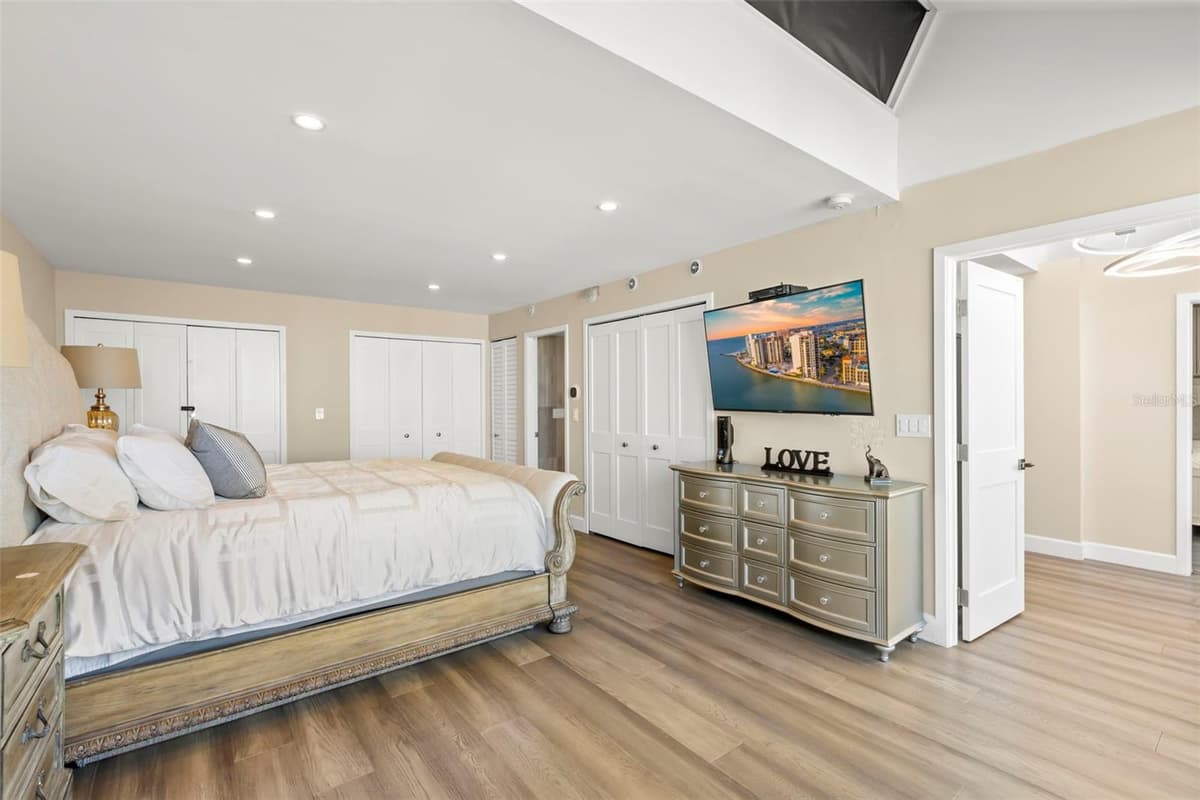 440 GULFVIEW BOULEVARD — photo 34 of 85