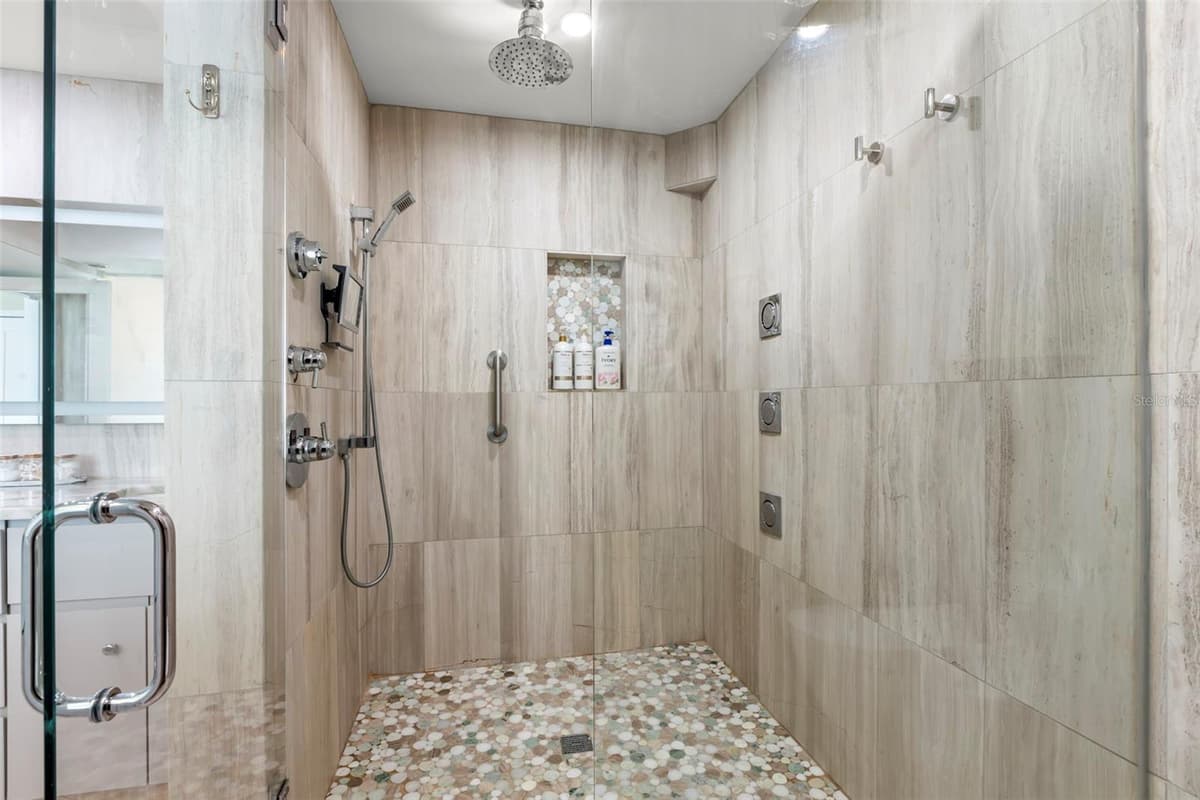 440 GULFVIEW BOULEVARD — photo 44 of 85