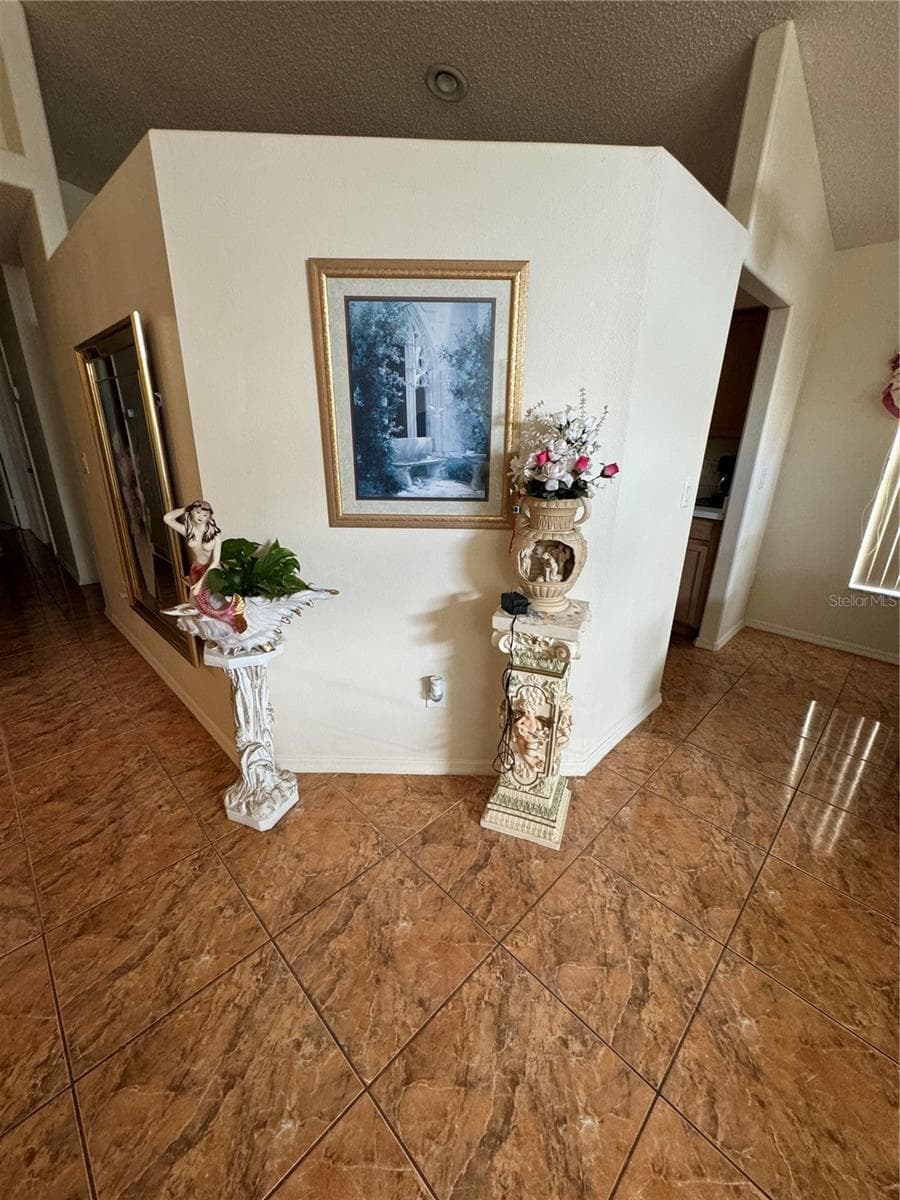 105 CATTAIL COURT — photo 22 of 33
