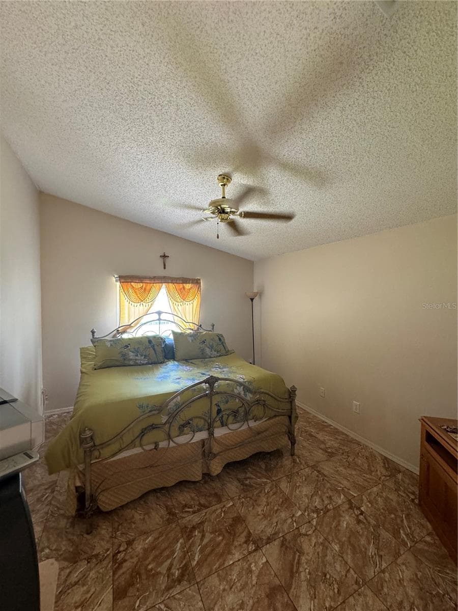 105 CATTAIL COURT — photo 3 of 33