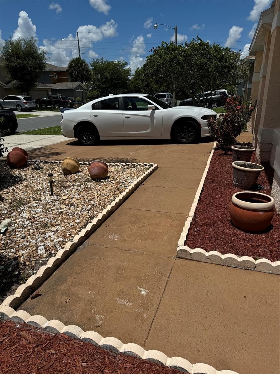 105 CATTAIL COURT — photo 8 of 33