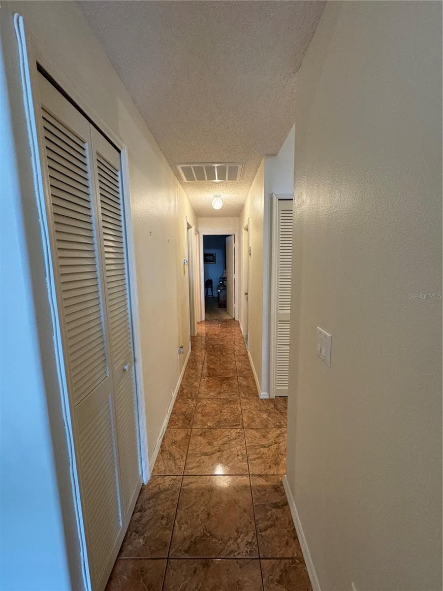 105 CATTAIL COURT — photo 15 of 33