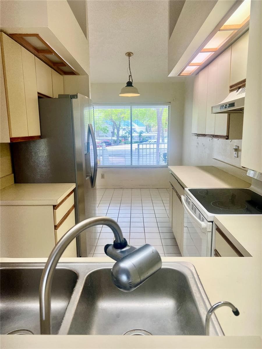 3629 INDIGO POND DRIVE — photo 13 of 42