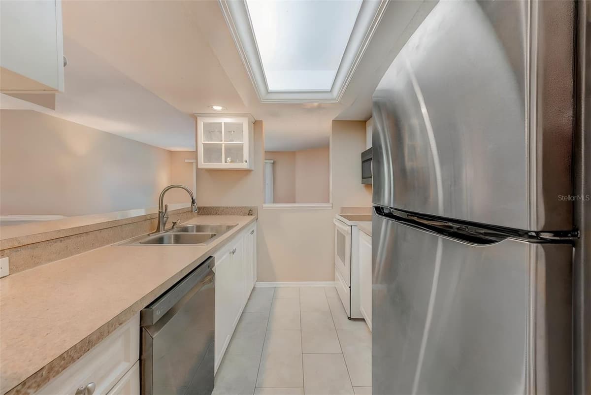 615 GARLAND CIRCLE — photo 12 of 55