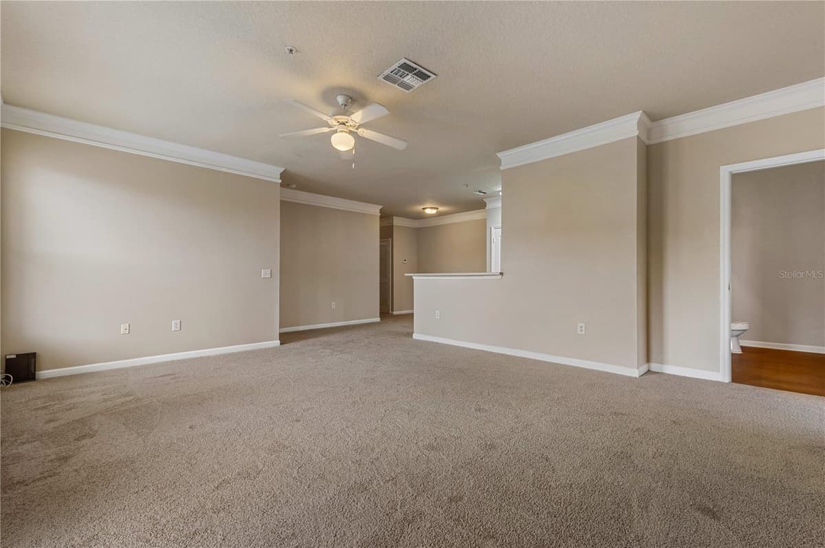 8849 VILLA VIEW CIRCLE — photo 2 of 13