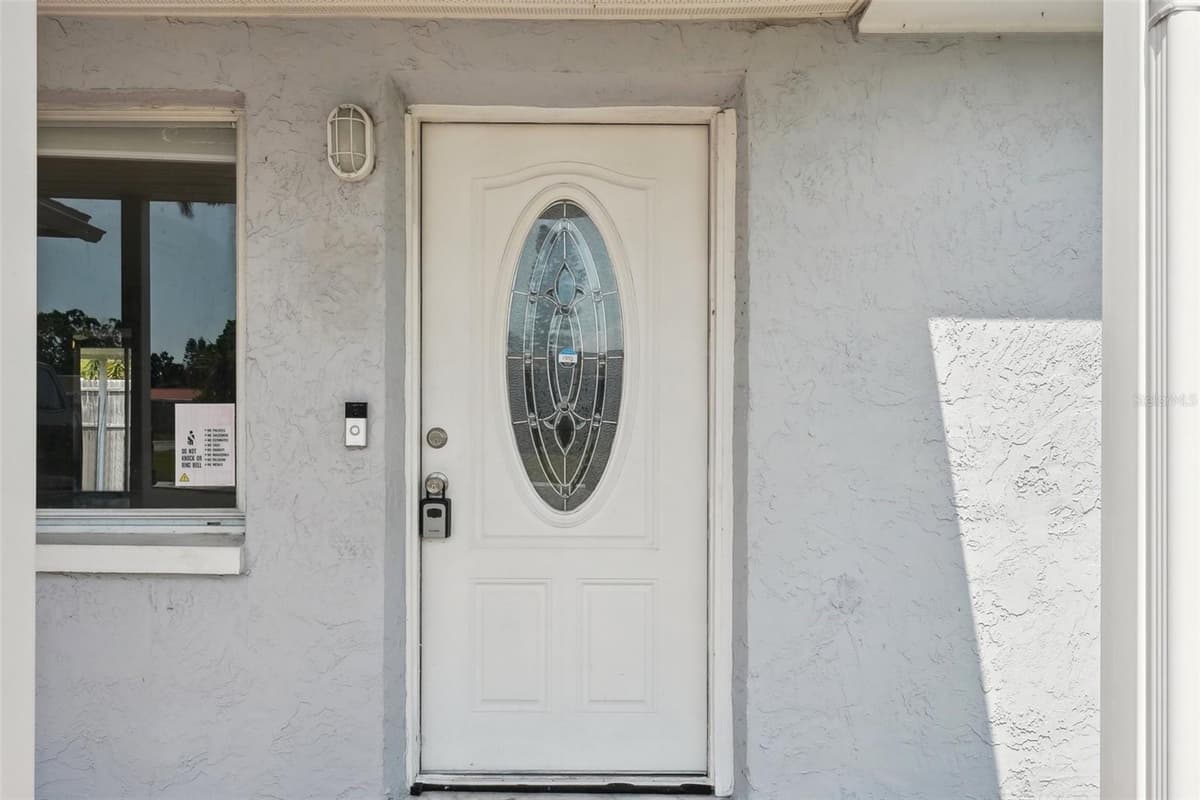 3207 COLDWELL DRIVE — photo 7 of 44