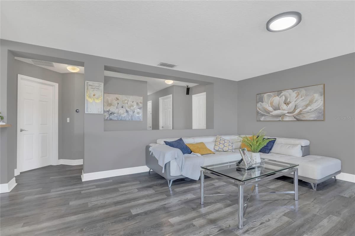 1510 PIER STREET — photo 14 of 26