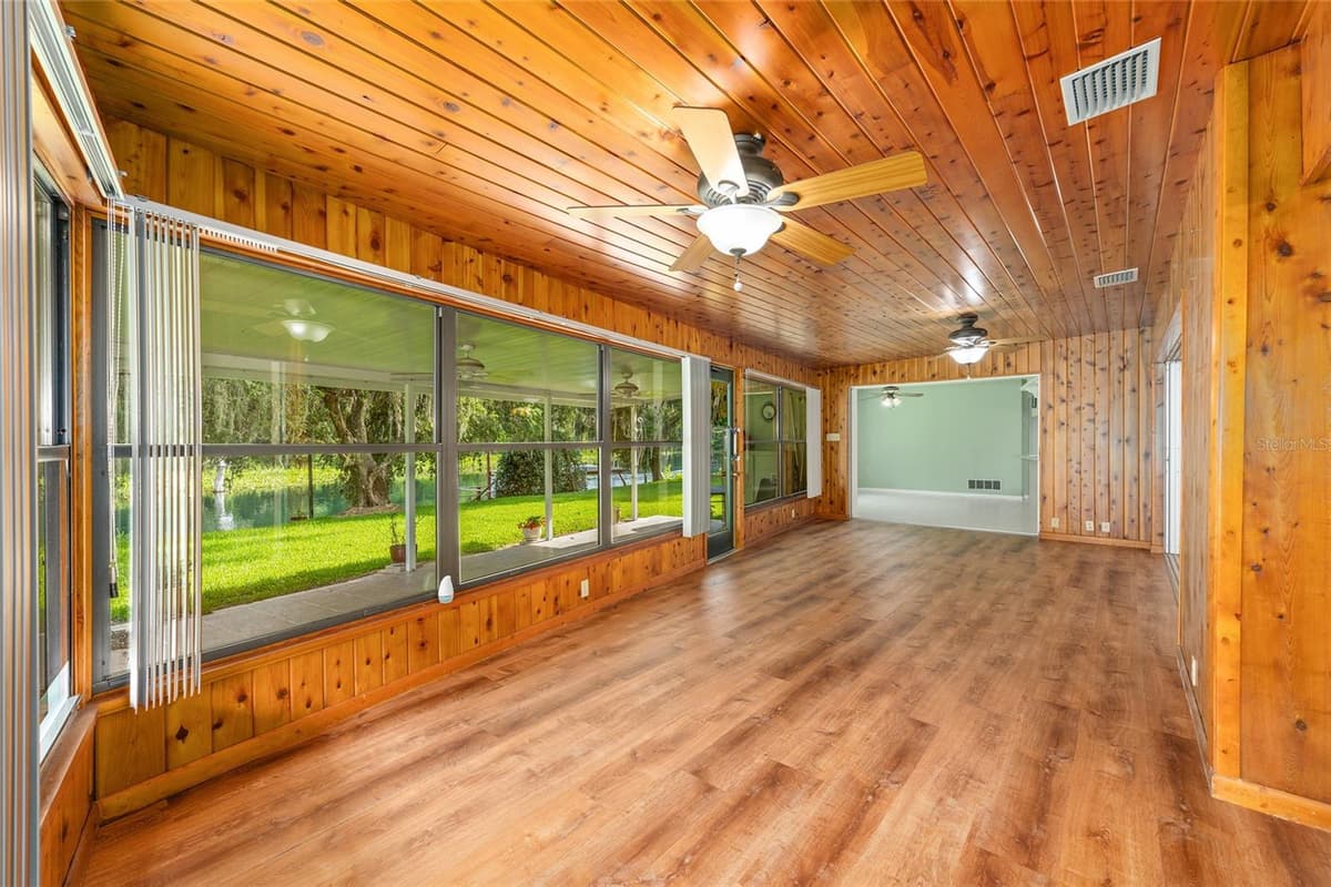 12180 MAPLE STREET — photo 49 of 75