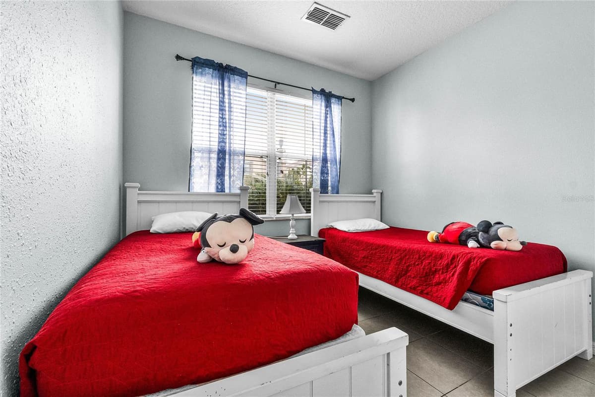 283 WILLOW VIEW DRIVE — photo 17 of 51