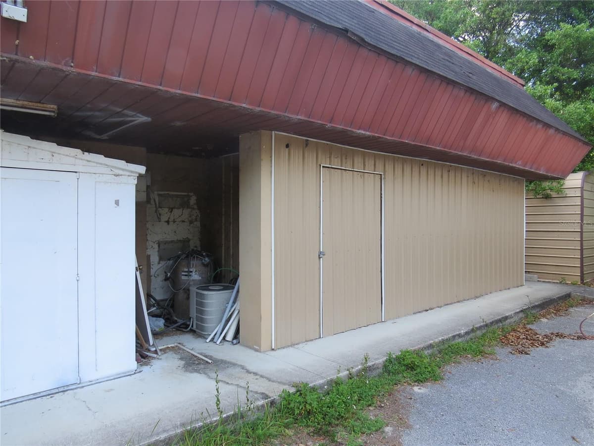 28380 FORBES STREET — photo 3 of 19