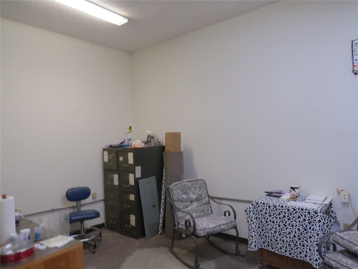 28380 FORBES STREET — photo 6 of 19