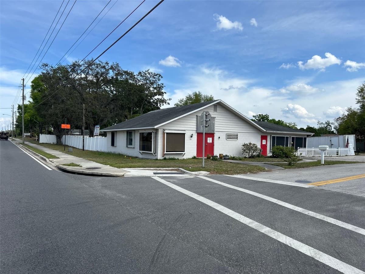 2405 SOUTH STREET — photo 1 of 11