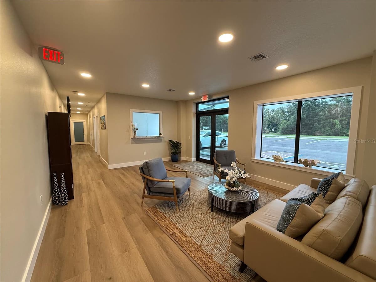 3699 AIRFIELD DRIVE — photo 5 of 7