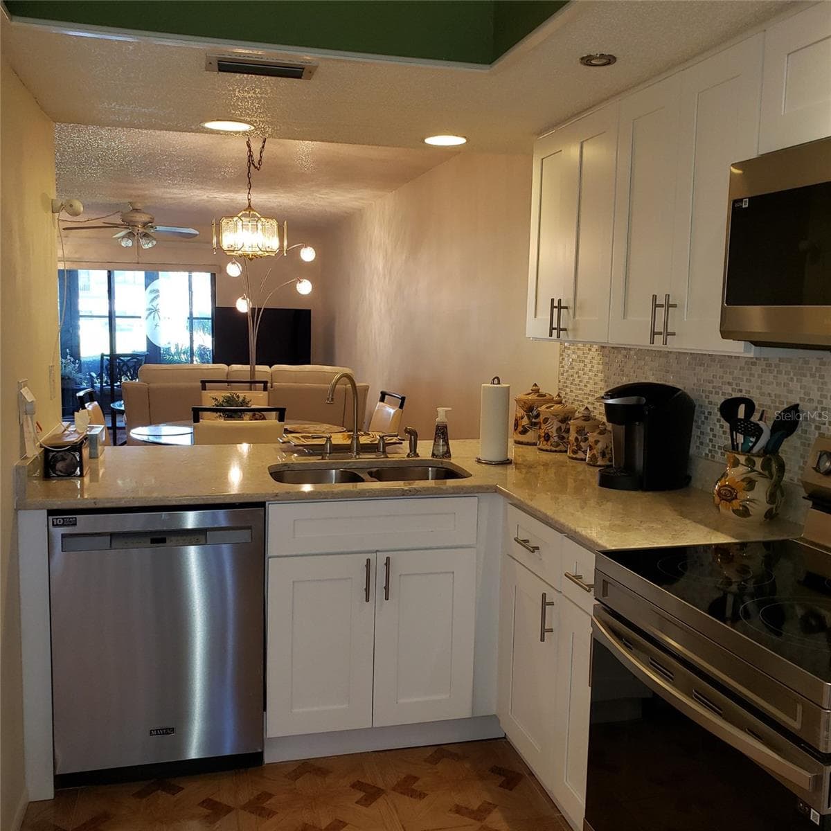 113 NINA WAY — photo 17 of 20