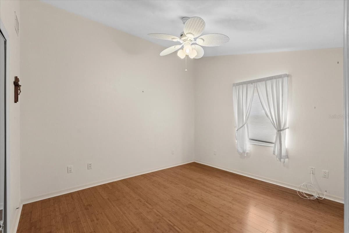 105 COLECHESTER LANE — photo 42 of 64