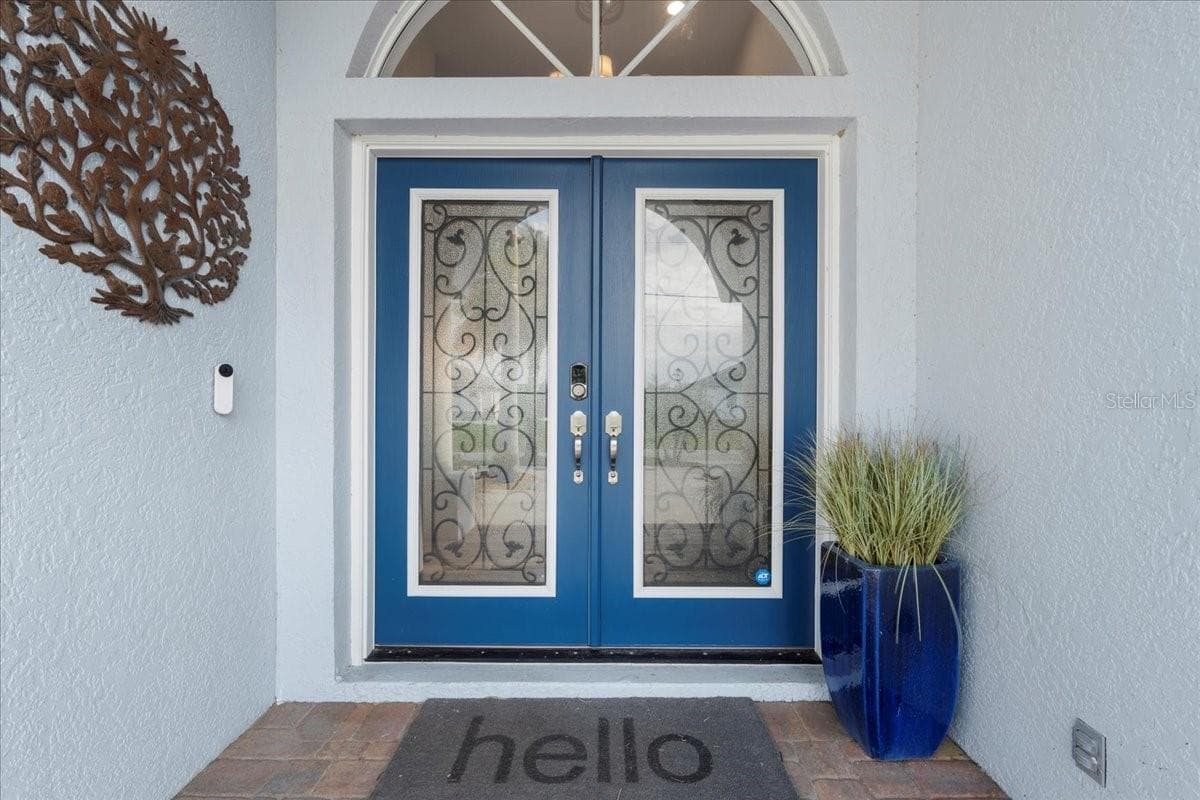 1091 ROTONDA CIRCLE — photo 5 of 54
