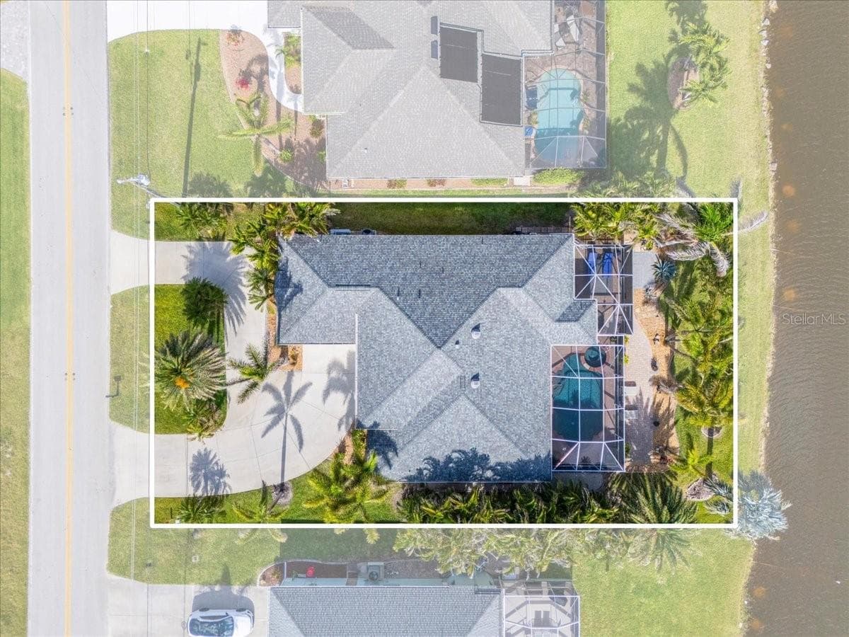 1091 ROTONDA CIRCLE — photo 47 of 54