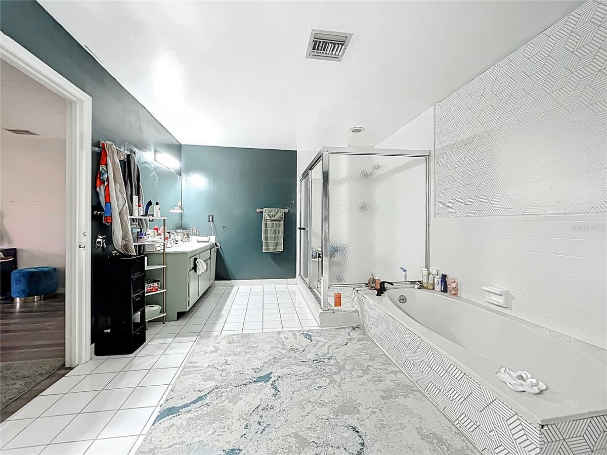1115 CHEBON CT — photo 18 of 24