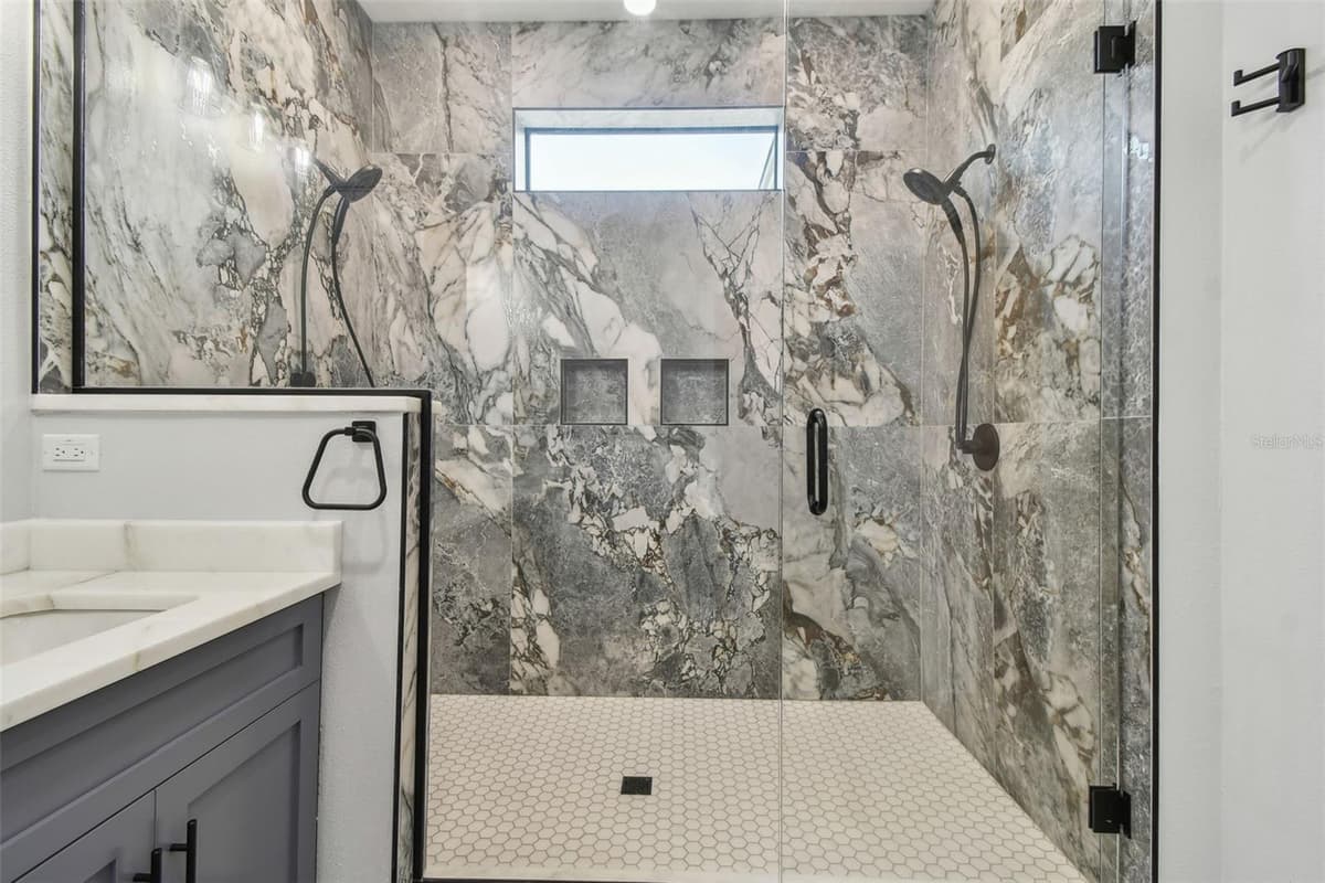 1045 JESSE AVENUE — photo 55 of 63
