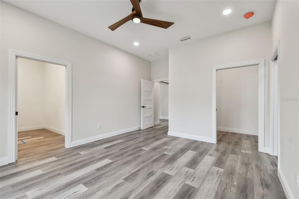 1045 JESSE AVENUE — photo 48 of 63