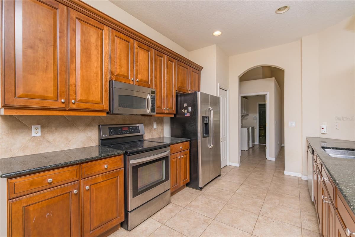 1038 EMERALD DUNES DRIVE — photo 26 of 48