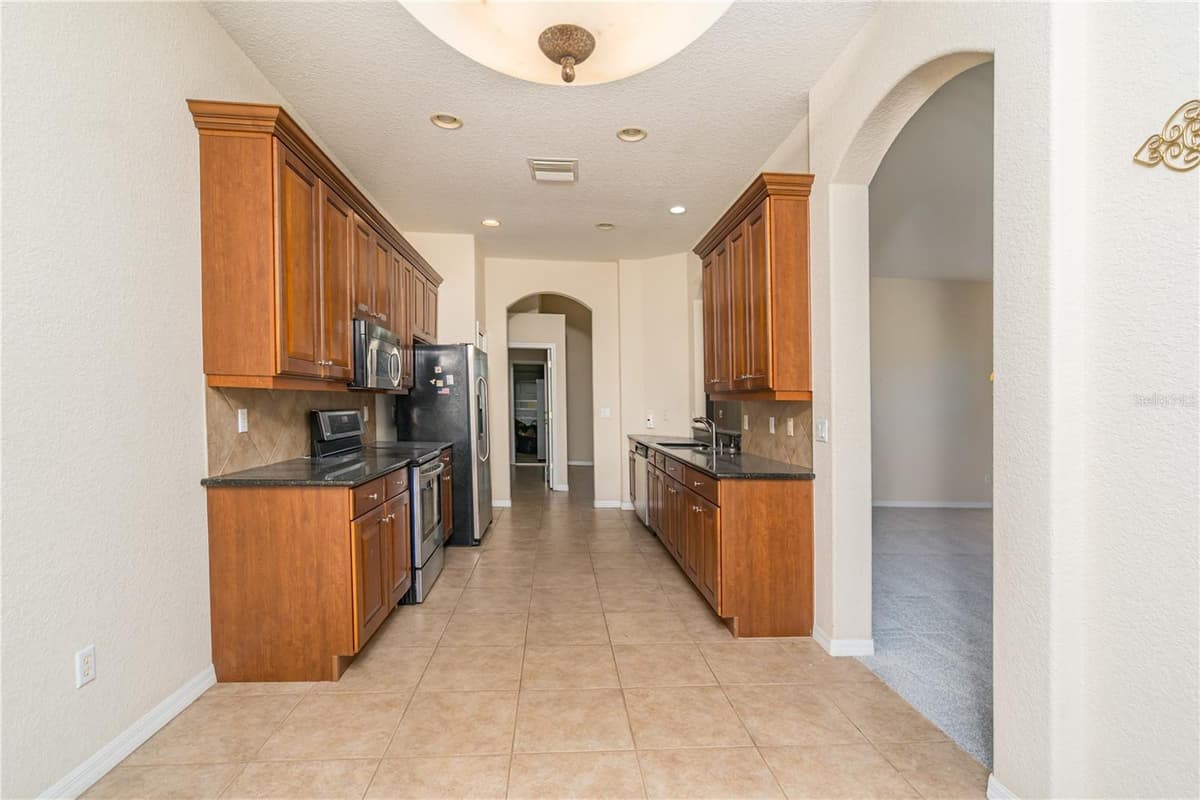 1038 EMERALD DUNES DRIVE — photo 30 of 48