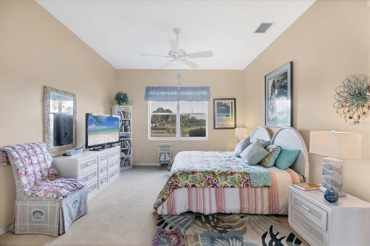 5223 PINE SHADOW LANE — photo 19 of 60