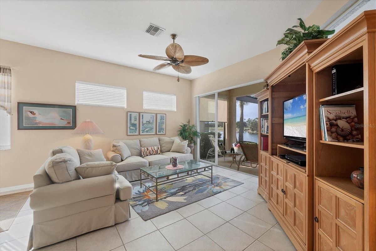 5223 PINE SHADOW LANE — photo 17 of 60