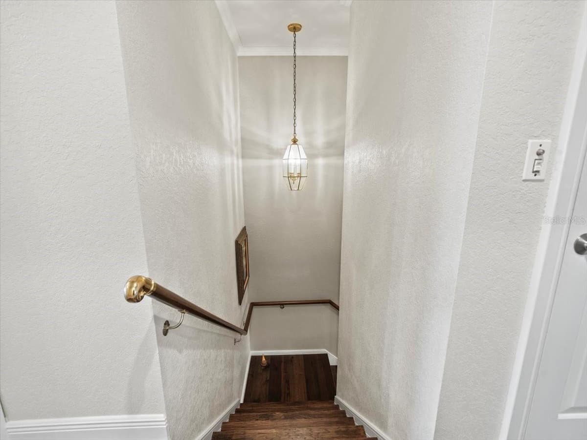 2087 EDGEWATER DRIVE — photo 59 of 79