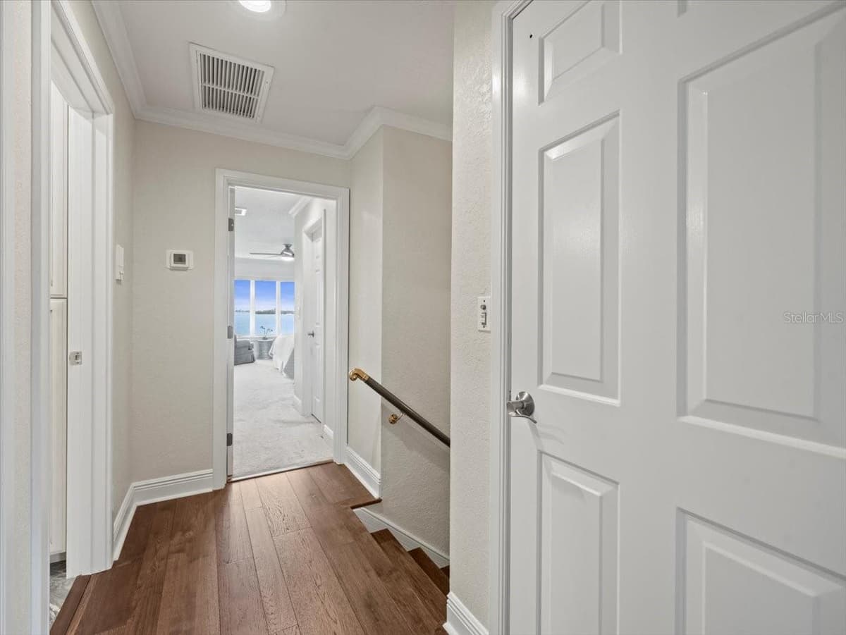 2087 EDGEWATER DRIVE — photo 55 of 79