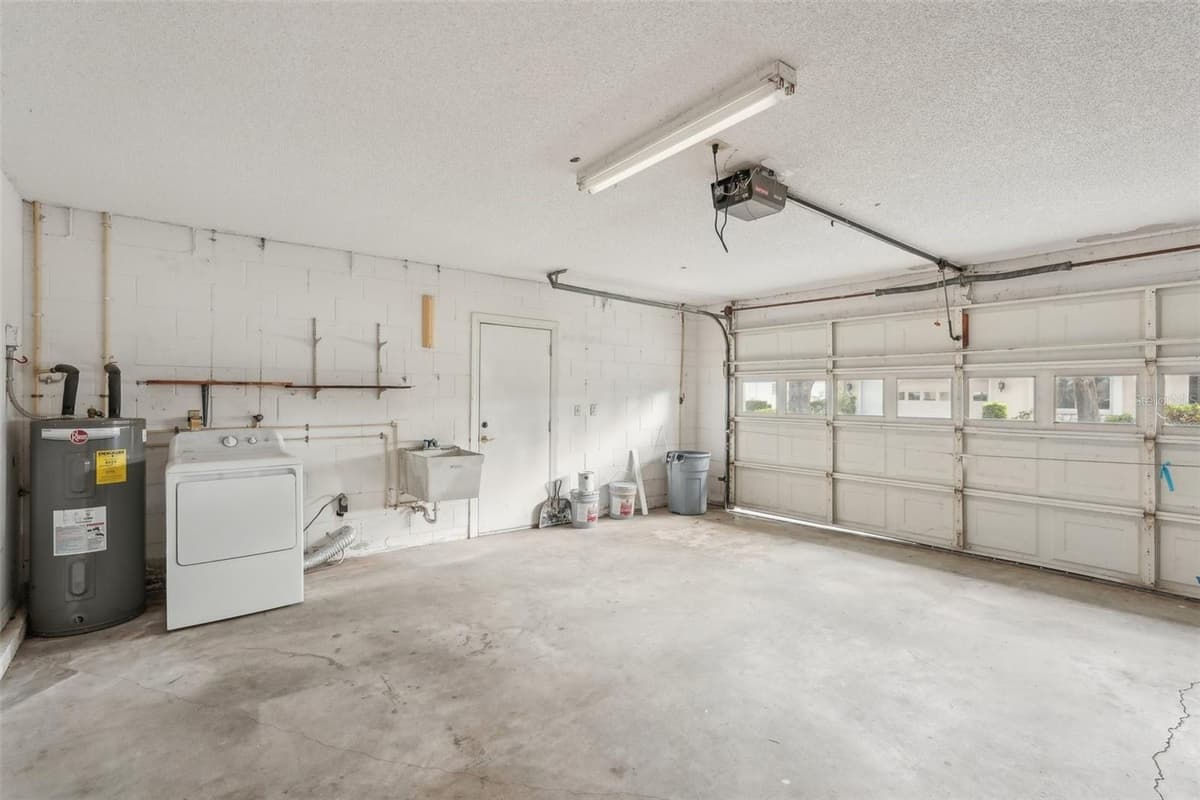 2529 LANCASTER DRIVE — photo 26 of 57