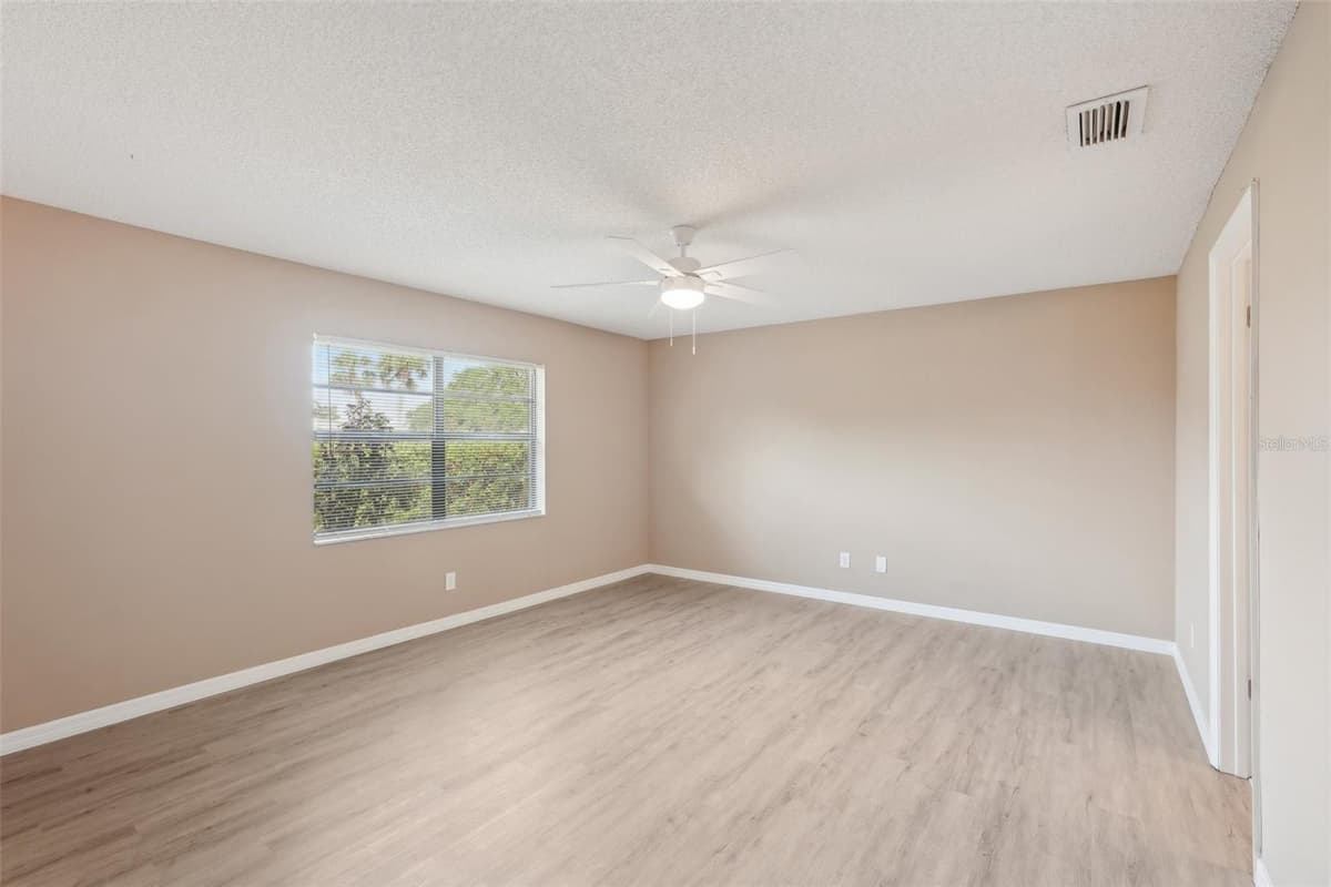 2529 LANCASTER DRIVE — photo 20 of 57