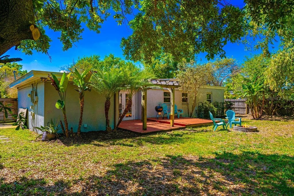 2501 WEBER STREET — photo 26 of 40