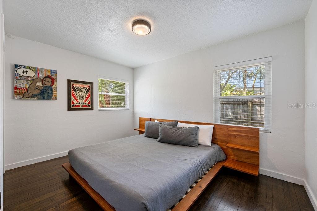 2501 WEBER STREET — photo 15 of 40