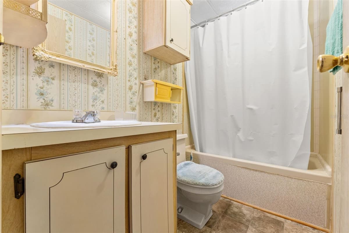 2127 KAHALA DRIVE — photo 13 of 19