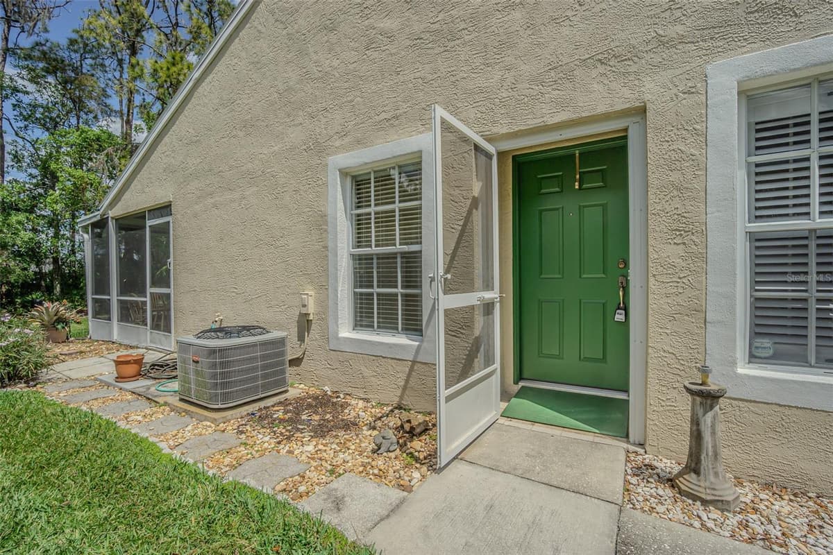 34833 DOUBLE EAGLE COURT — photo 31 of 35